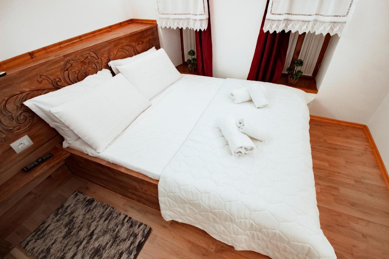 Duplex Apartment Viktoria Gjirokastër Exteriör bild